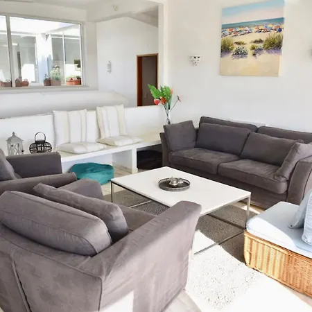 Individual Villa With Spectacular Views *