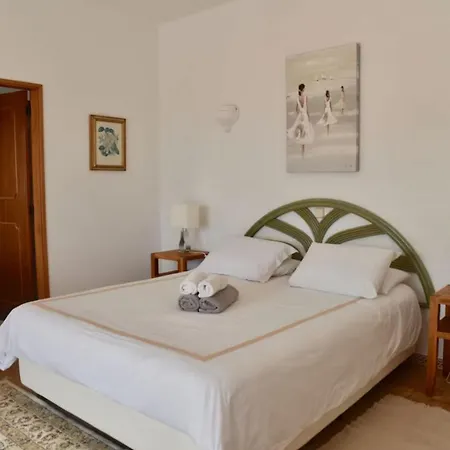 Individual Villa With Spectacular Views Loulé